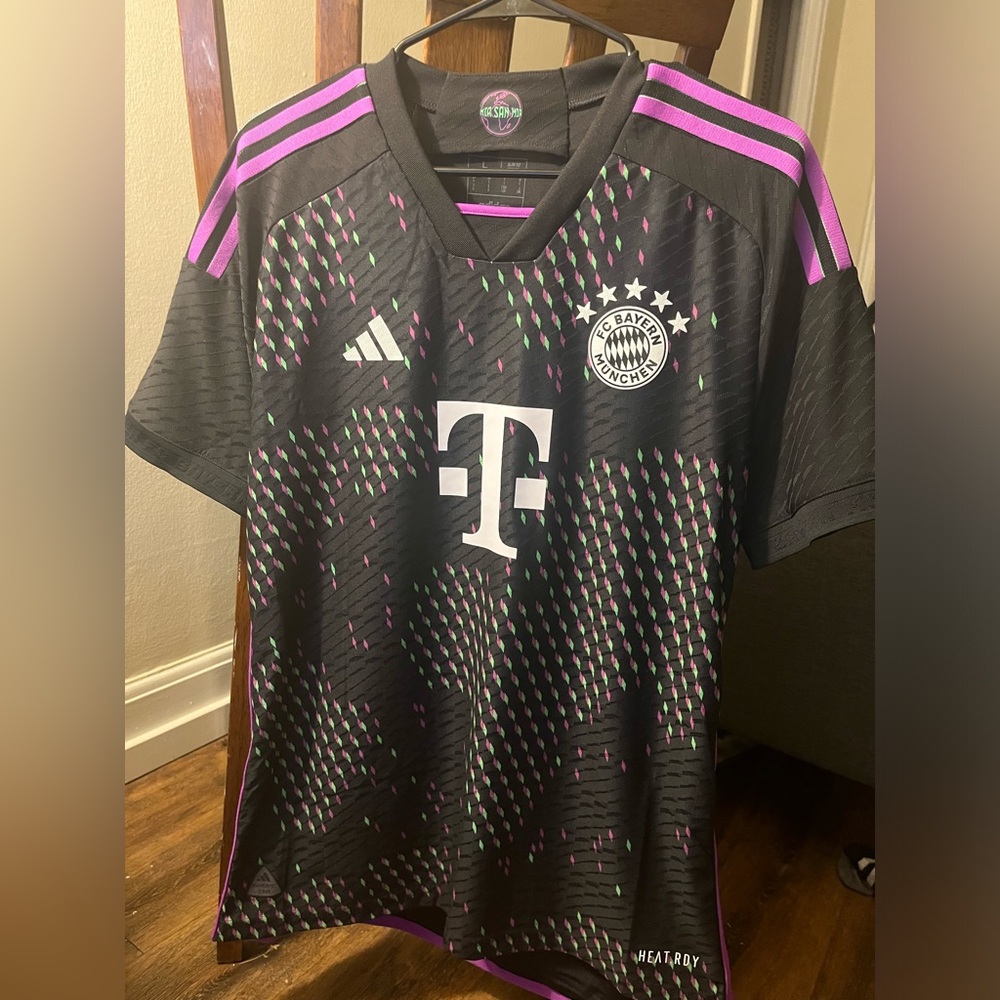 Authentic Adidas FC Bayern Munich Player Version Away Jersey 23/24 Size L